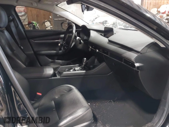 2020 Mazda 3 Premium with VIN 3MZBPBEM4LM123018, listed as a IAAI auction lot 41967652 with 84,642 mi miles and . Bid and sale history available at DreamBid. Image 5.