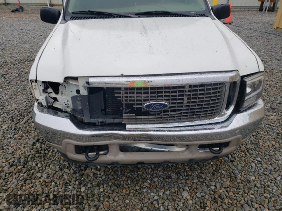 2002 Ford Excursion Limited z VIN 1FMNU42L02ED22146, wystawiony jako Copart lot #81279374 z przebiegiem 361 546 mil mil oraz Szkoda całkowita • Salvage title. Historia ofert i sprzedaży dostępna na DreamBid. Obrazek 12.