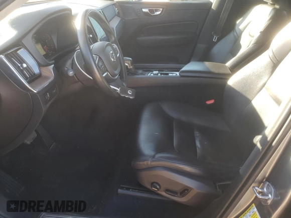 2019 Volvo XC60 Momentum with VIN LYVA22RK0KB214636, listed as a Copart auction lot 87368684 with 63,570 mi miles and Salvage title. Bid and sale history available at DreamBid. Image 7.