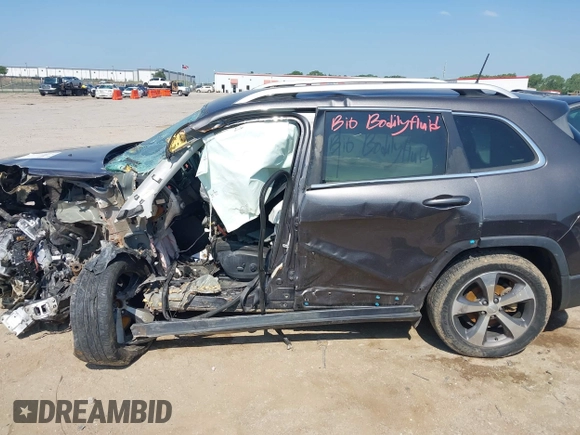 2019 Jeep Cherokee Limited с VIN 1C4PJLDB2KD433890, выставлен на аукционе IAAI как лот 42383879 с пробегом Не указан миль и . История ставок и продаж доступна на DreamBid. Изображение 13.