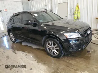 2015 Audi SQ5 Prestige with VIN WA1VGAFP0FA100317, listed as a Copart auction lot 59912374 with 59,558 mi miles and Salvage Title. Bid and sale history available at carsss.com. Image 4.
