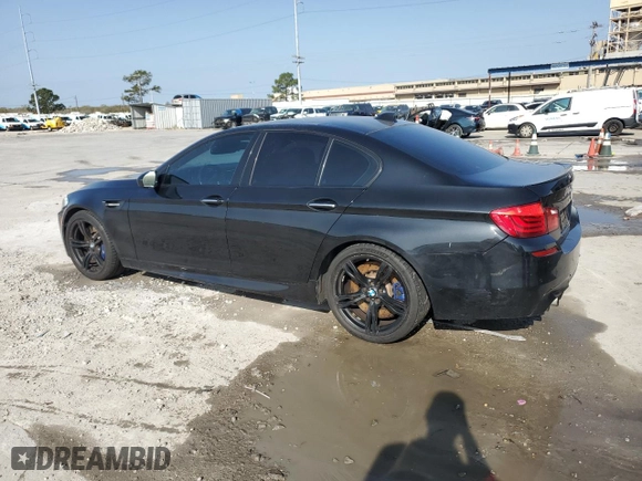 2013 BMW M5 with VIN WBSFV9C58DC772881, listed as a Copart auction lot 48230075 with 0 mi miles and Salvage Title. Bid and sale history available at carsss.com. Image 2.