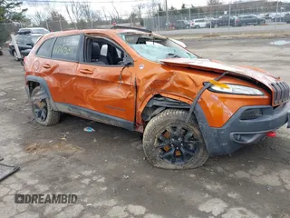 2015 Jeep Cherokee Trailhawk с VIN 1C4PJMBS9FW750858, выставлен на аукционе IAAI как лот 41741305 с пробегом Не указан миль и . История ставок и продаж доступна на DreamBid. Изображение 1.