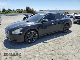 2013 Nissan Maxima S with VIN 1N4AA5AP9DC840475, listed as a Copart auction lot 59012105 with 133,717 mi miles and Salvage title. Bid and sale history available at DreamBid. Image 1.