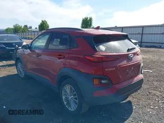 2019 Hyundai Kona SEL с VIN KM8K6CAA1KU334139, выставлен на аукционе IAAI как лот 42455236 с пробегом 104 743 миль миль и . История ставок и продаж доступна на DreamBid. Изображение 3.