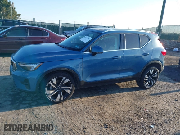 2024 Volvo XC40 Plus Bright Theme with VIN YV4L12UE1R2216840, listed as a IAAI auction lot 41405763 with 4,849 mi miles. Bid and sale history available at carsss.com. Image 14.