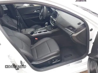 2023 Cadillac CT4 Premium Luxury z VIN 1G6DB5RK1P0129620, wystawiony jako IAAI lot #41568111 z przebiegiem 32 453 mil mil oraz . Historia ofert i sprzedaży dostępna na DreamBid. Obrazek 5.