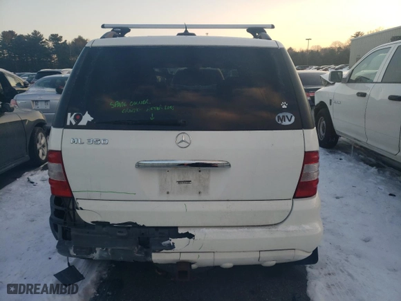 2005 Mercedes-Benz M-Class 3.7L with VIN 4JGAB57E65A524585, listed as a Copart auction lot 89055505 with 158,030 mi miles and Salvage Title. Bid and sale history available at carsss.com. Image 6.