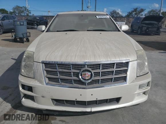 2010 Cadillac STS AWD z VIN 1G6DU6EV9A0138248, wystawiony jako Copart lot #85649154 z przebiegiem 137 227 mil mil oraz Nie do naprawy • Non repairable. Historia ofert i sprzedaży dostępna na DreamBid. Obrazek 5.