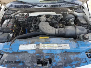 2000 Ford F-150 XL with VIN 1FTRX18L3YKA09007, listed as a Copart auction lot 42828005 with 218,563 mi miles and Salvage Title. Bid and sale history available at carsss.com. Image 12.