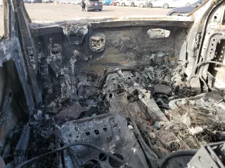2021 Dodge Durango GT z VIN 1C4RDHDG6MC721090, wystawiony jako Copart lot #86754684 z przebiegiem Nie podano mil oraz Nie do naprawy • Non repairable. Historia ofert i sprzedaży dostępna na DreamBid. Obrazek 8.