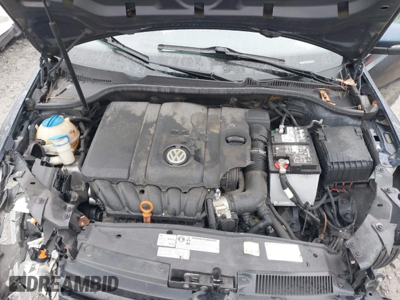 2012 Volkswagen Golf with VIN WVWDB7AJ4CW308026, listed as a IAAI auction lot 41553950 with 151,000 mi miles and . Bid and sale history available at DreamBid. Image 10.