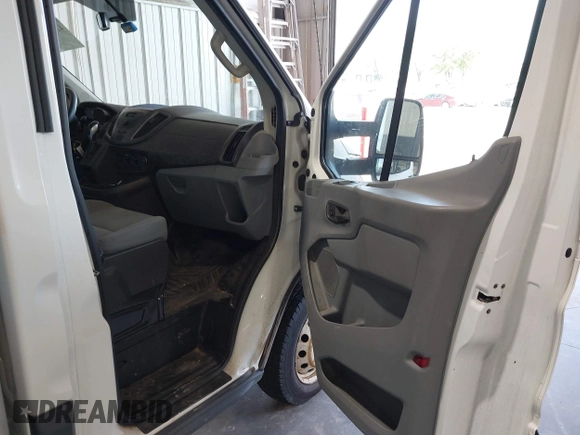 2015 Ford Transit with VIN 1FDBF8ZM7FKB32242, listed as a IAAI auction lot 42162832 with 170,269 mi miles and . Bid and sale history available at DreamBid. Image 5.