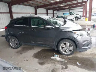 2019 Honda HR-V EX-L with VIN 3CZRU6H70KM710784, listed as a IAAI auction lot 41391516 with 48,123 mi miles. Bid and sale history available at carsss.com. Image 13.