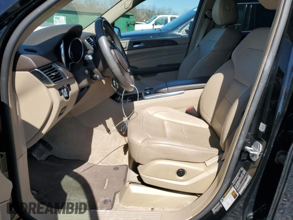 2015 Mercedes-Benz M ML 350 with VIN 4JGDA5JB3FA553624, listed as a Copart auction lot 48252185 with 117,172 mi miles and Salvage Title. Bid and sale history available at carsss.com. Image 7.