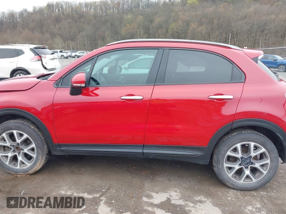 2018 FIAT 500X Trekking z VIN ZFBCFYCB6JP690033, wystawiony jako IAAI lot #41966797 z przebiegiem 129 236 mil mil oraz . Historia ofert i sprzedaży dostępna na DreamBid. Obrazek 14.