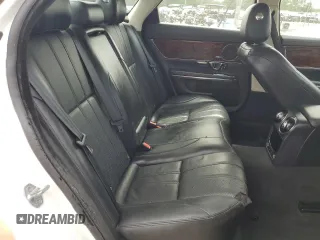 2015 Jaguar XJ with VIN SAJWA1CZ9F8V82974, listed as a Copart auction lot 59364344 with 64,012 mi miles and Salvage Title. Bid and sale history available at carsss.com. Image 10.