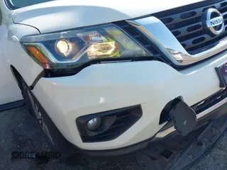 2017 Nissan Pathfinder S with VIN 5N1DR2MN1HC694910, listed as a IAAI auction lot 41978827 with 95,703 mi miles and . Bid and sale history available at DreamBid. Image 19.