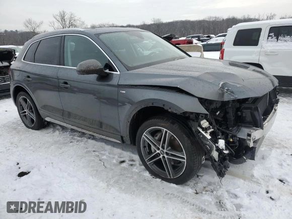 2021 Audi Q5 Premium Plus with VIN WA1E2AFY8M2066920, listed as a Copart auction lot 43134605 with 12,304 mi miles and Salvage Title. Bid and sale history available at carsss.com. Image 4.