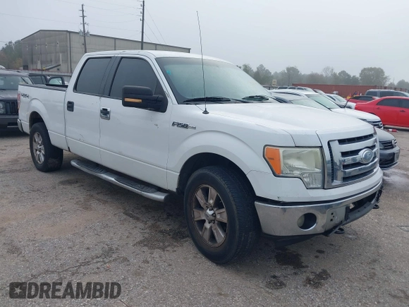 2009 Ford F-150 XL with VIN 1FTPW14V89FB30515, listed as a IAAI auction lot 41210636 with 220,187 mi miles. Bid and sale history available at carsss.com. Image 1.
