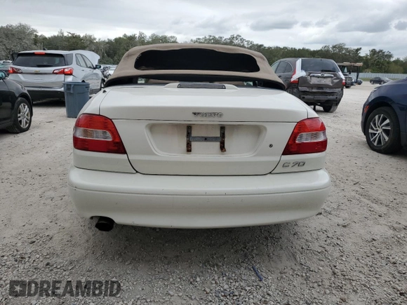 2004 Volvo C70 with VIN YV1NC62D34J045007, listed as a Copart auction lot 77602894 with 121,123 mi miles and Salvage Title. Bid and sale history available at carsss.com. Image 6.