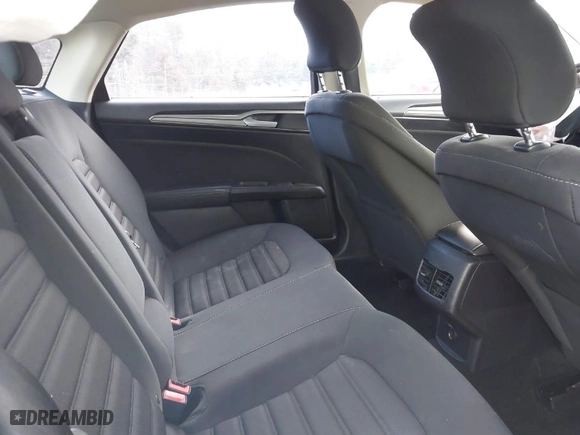 2018 Ford Fusion SE with VIN 3FA6P0H73JR189953, listed as a IAAI auction lot 41294827 with 137,099 mi miles. Bid and sale history available at carsss.com. Image 8.