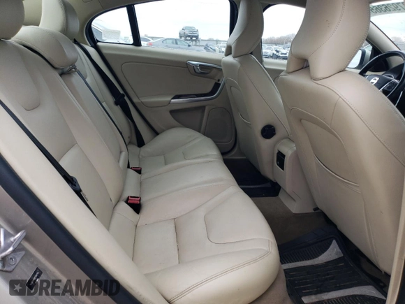 2015 Volvo S60 T5 Drive-E Premier Plus with VIN YV126MFC8F1307154, listed as a Copart auction lot 87926365 with 90,403 mi miles and Clean Title. Bid and sale history available at DreamBid. Image 10.