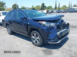 2021 Toyota RAV4 SE z VIN JTMAB3FV2MD046155, wystawiony jako IAAI lot #42746525 z przebiegiem 27 803 mil mil oraz . Historia ofert i sprzedaży dostępna na DreamBid. Obrazek 1.
