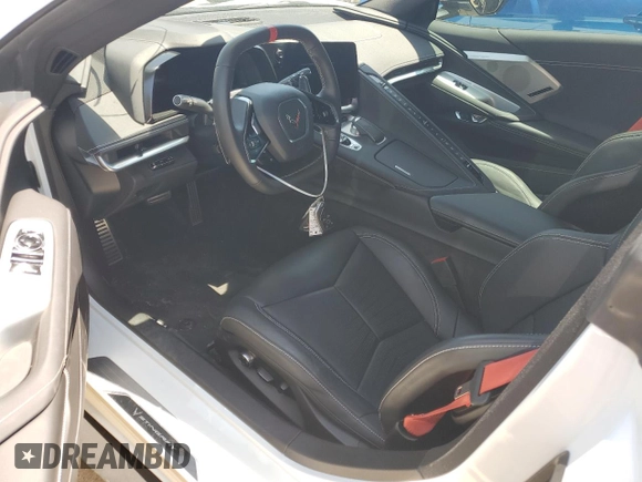 2022 Chevrolet Corvette 2LT with VIN 1G1YB2D43N5111392, listed as a Copart auction lot 53928644 with 18,913 mi miles and Salvage Title. Bid and sale history available at carsss.com. Image 8.