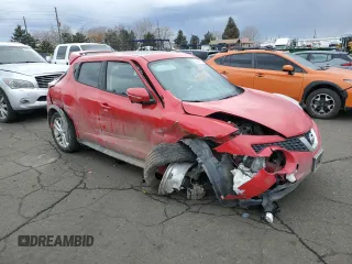 2015 Nissan Juke SL z VIN JN8AF5MV4FT552408, wystawiony jako Copart lot #45584165 z przebiegiem 90 289 mil mil oraz Szkody całkowita. Historia ofert i sprzedaży dostępna na DreamBid. Obrazek 4.