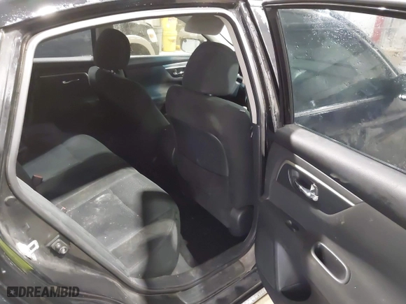 2015 Nissan Altima 2.5 with VIN 1N4AL3APXFN323224, listed as a IAAI auction lot 41703148 with 173,441 mi miles. Bid and sale history available at carsss.com. Image 8.