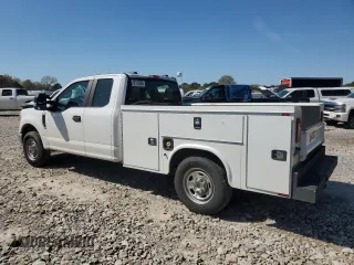 2020 Ford F-250 XL with VIN 1FD7X2A60LEC75735, listed as a Copart auction lot 50137205 with 159,945 mi miles and Salvage title. Bid and sale history available at DreamBid. Image 2.
