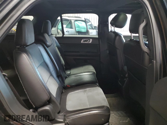 2015 Ford Explorer XLT with VIN 1FM5K8D88FGA25268, listed as a Copart auction lot 54203845 with 137,904 mi miles and Clean Title. Bid and sale history available at carsss.com. Image 11.
