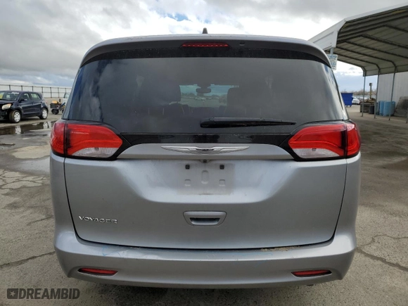 2021 Chrysler Voyager LXI with VIN 2C4RC1DG4MR523433, listed as a Copart auction lot 45140415 with 114,326 mi miles and Salvage Title. Bid and sale history available at carsss.com. Image 6.