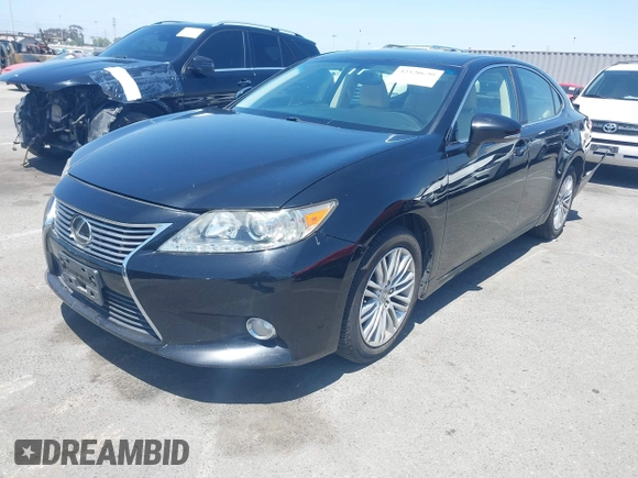 2014 Lexus ES 330 with VIN JTHBK1GG0E2117003, listed as a IAAI auction lot 42520609 with 97,207 mi miles and . Bid and sale history available at DreamBid. Image 2.