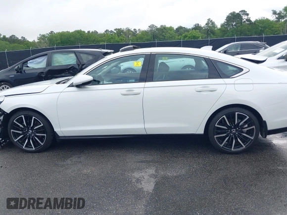 2023 Honda Accord Touring с VIN 1HGCY2F80PA009611, выставлен на аукционе IAAI как лот 42093393 с пробегом 18 520 миль миль и . История ставок и продаж доступна на DreamBid. Изображение 14.