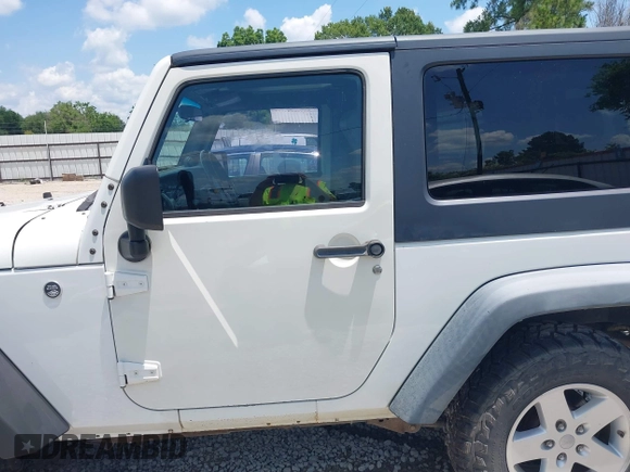 2009 Jeep Wrangler X with VIN 1J4FA24149L781794, listed as a IAAI auction lot 42352426 with 99,128 mi miles and . Bid and sale history available at DreamBid. Image 14.
