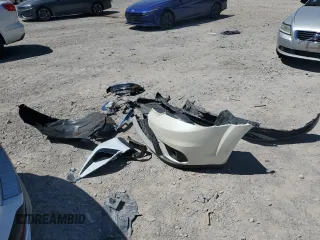 2022 Volkswagen Taos SE z VIN 3VVRX7B28NM063198, wystawiony jako Copart lot #56203605 z przebiegiem 35 220 mil mil oraz Szkoda całkowita • Salvage title. Historia ofert i sprzedaży dostępna na DreamBid. Obrazek 13.