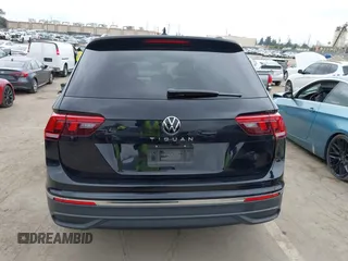 2024 Volkswagen Tiguan S with VIN 3VVRB7AX1RM175360, listed as a IAAI auction lot 42196560 with 5,133 mi miles and . Bid and sale history available at DreamBid. Image 16.
