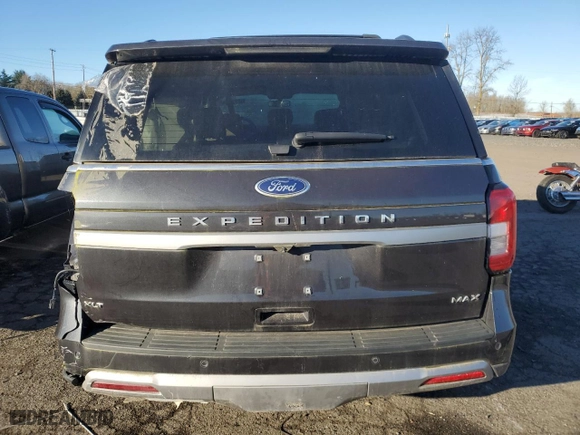 2023 Ford Expedition Max XLT with VIN 1FMJK1J87PEA51321, listed as a Copart auction lot 47308885 with NaN miles and Clean Title. Bid and sale history available at carsss.com. Image 6.