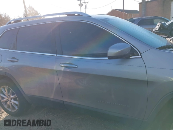 2014 Jeep Cherokee Limited with VIN 1C4PJLDS4EW223798, listed as a IAAI auction lot 41792052 with 227,690 mi miles and . Bid and sale history available at DreamBid. Image 13.