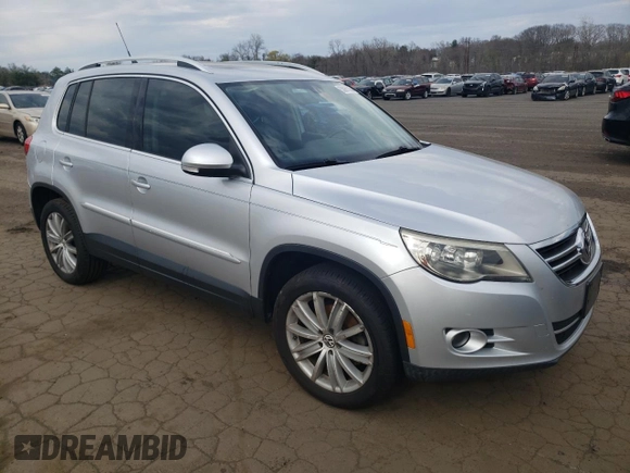 2010 Volkswagen Tiguan Wolfsburg Edition with VIN WVGAV7AX4AW000863, listed as a Copart auction lot 53967005 with 146,788 mi miles and Clean title. Bid and sale history available at DreamBid. Image 4.