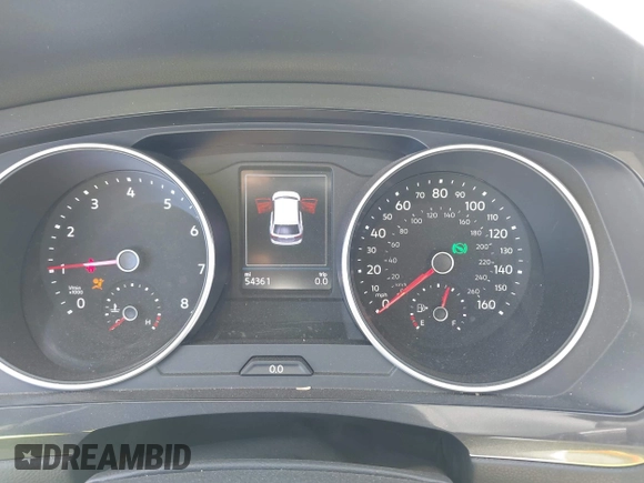 2019 Volkswagen Tiguan SE with VIN 3VV2B7AX1KM170926, listed as a IAAI auction lot 41953801 with 54,361 mi miles and . Bid and sale history available at DreamBid. Image 7.