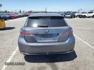 2012 Lexus CT 200h z VIN JTHKD5BH2C2115820, wystawiony jako Copart lot #54248125 z przebiegiem 246 440 mil mil oraz Szkoda całkowita • Salvage title. Historia ofert i sprzedaży dostępna na DreamBid. Obrazek 6.