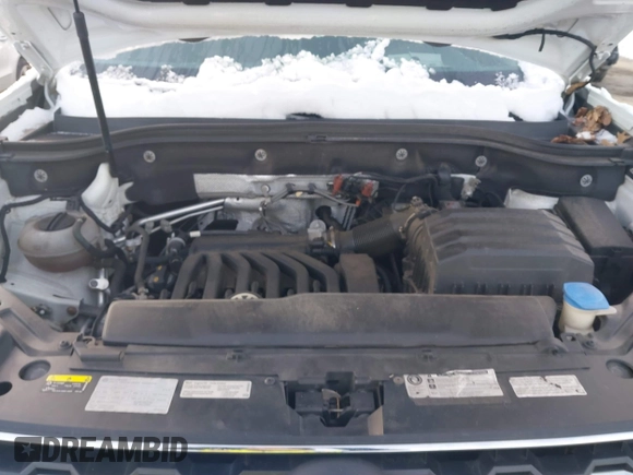 2018 Volkswagen Atlas SEL Premium z VIN 1V2NR2CA5JC503176, wystawiony jako IAAI lot #41294344 z przebiegiem 97 699 mil mil oraz . Historia ofert i sprzedaży dostępna na DreamBid. Obrazek 10.