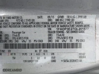 2016 Ford Focus S with VIN 1FADP3E27GL201577, listed as a IAAI auction lot 42011356 with 1 mi miles. Bid and sale history available at carsss.com. Image 9.