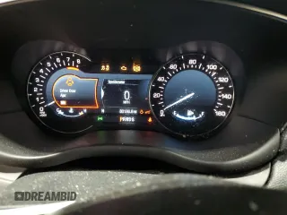 2018 Lincoln MKC Premiere with VIN 5LMCJ1C98JUL04240, listed as a Copart auction lot 48902405 with 80,186 mi miles and Salvage Title. Bid and sale history available at DreamBid. Image 9.