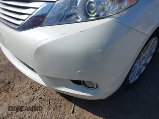 2014 Toyota Sienna Ltd with VIN 5TDDK3DC0ES090160, listed as a IAAI auction lot 41763998 with 160,508 mi miles. Bid and sale history available at carsss.com. Image 21.