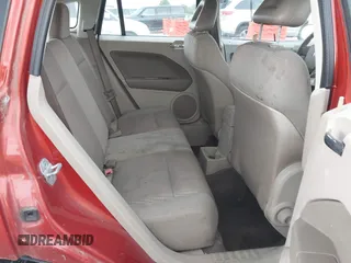 2009 Dodge Caliber SXT z VIN 1B3HB48A69D168427, wystawiony jako IAAI lot #42156117 z przebiegiem 168 286 mil mil oraz . Historia ofert i sprzedaży dostępna na DreamBid. Obrazek 8.