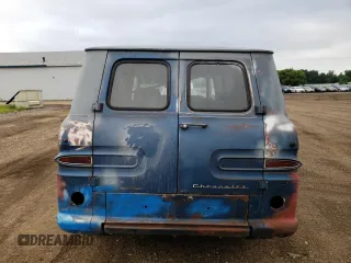 1962 Chevrolet Chevy Van z VIN 2R125S107554, wystawiony jako Copart lot #65285364 z przebiegiem 12 862 mil mil oraz Czysty tytuł • Clean title. Historia ofert i sprzedaży dostępna na DreamBid. Obrazek 6.